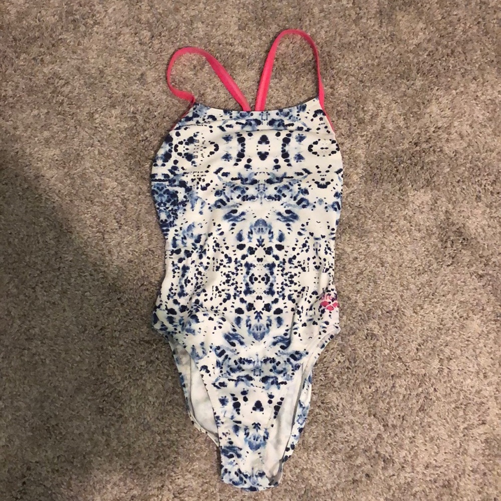 arena practice suit